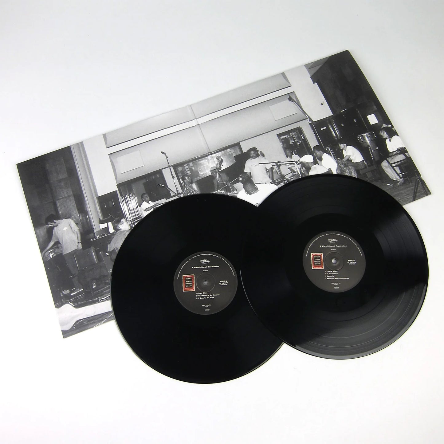Buena Vista Social Club - Buena Vista Social Club (25th Anniversary Edition on Double Black Vinyl w/ Bonus Tracks and 20-Page Booklet)