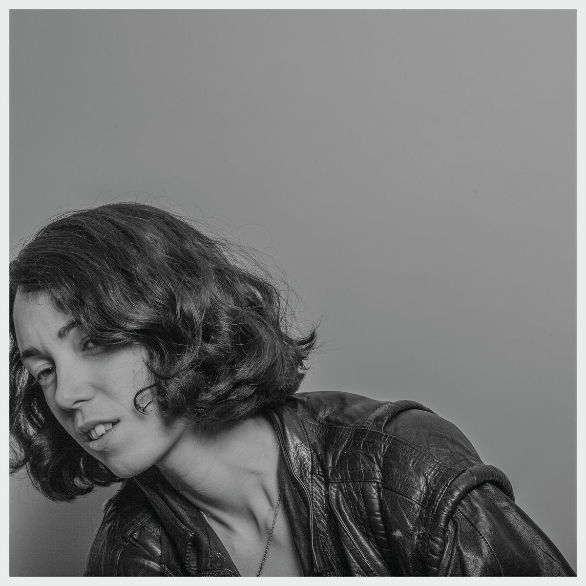 Kelly Lee Owens - Kelly Lee Owens (Black Vinyl)